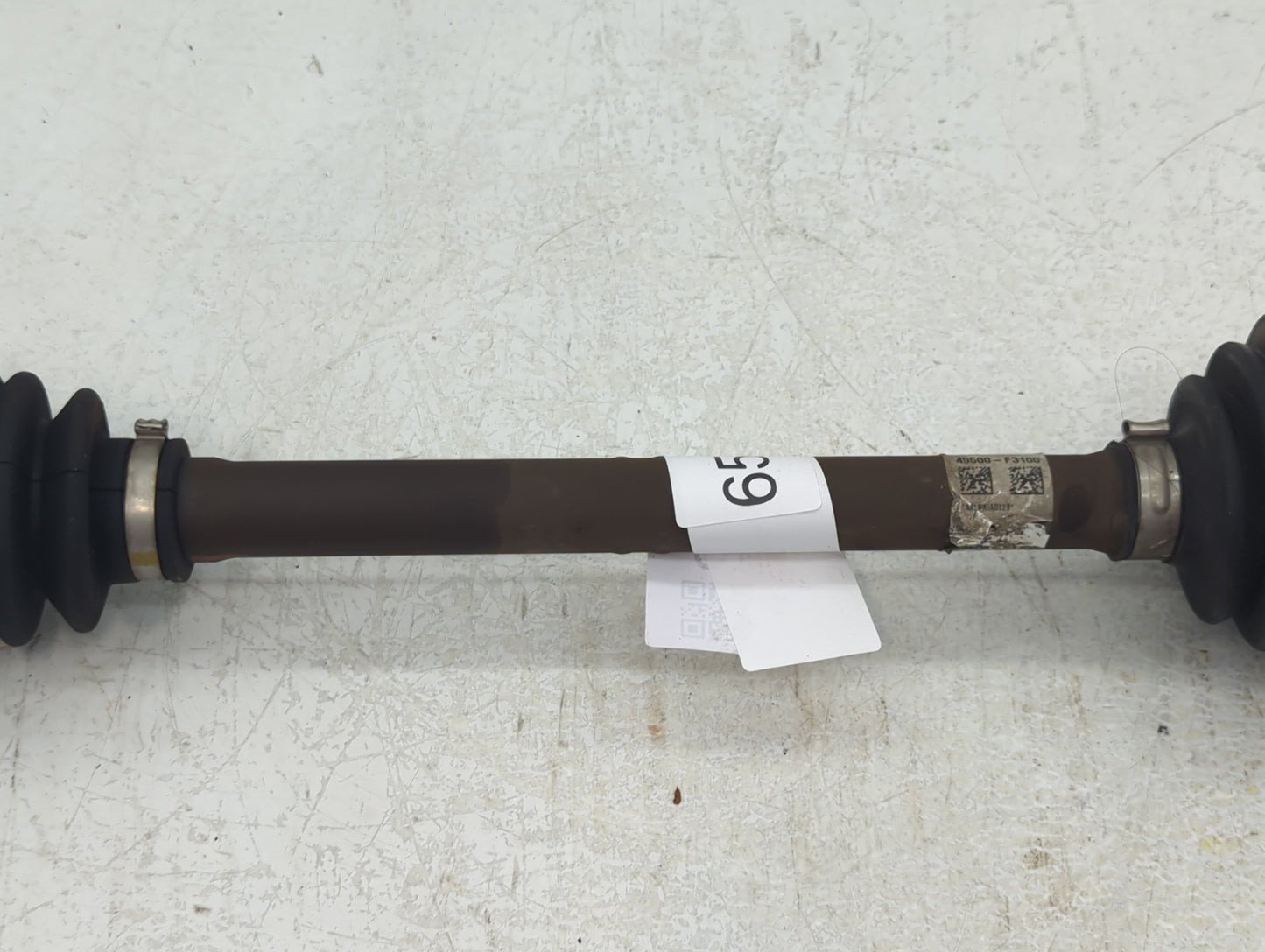 2017-2020 Hyundai Elantra Axle Shaft Front Driver Cv C/v - Oemusedautoparts1.com