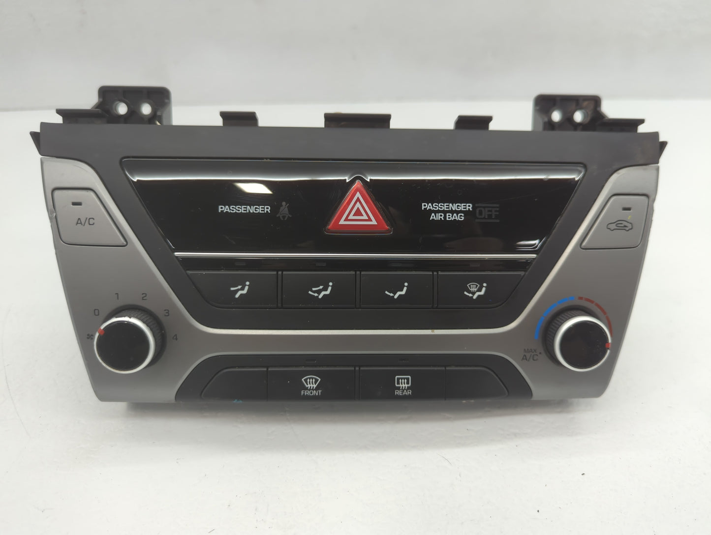2017-2018 Hyundai Elantra Climate Control Module Temperature AC/Heater Replacement P/N:97250-F20604X Fits Fits 2017 2018 OEM