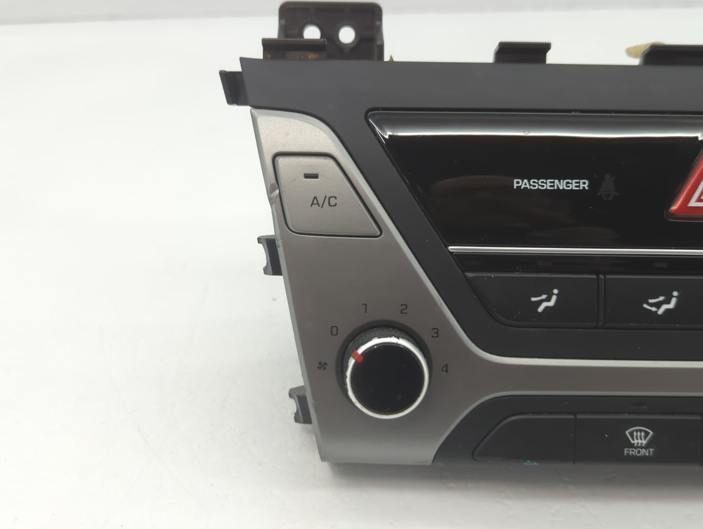 2017-2018 Hyundai Elantra Climate Control Module Temperature AC/Heater Replacement P/N:97250-F20604X Fits Fits 2017 2018 OEM