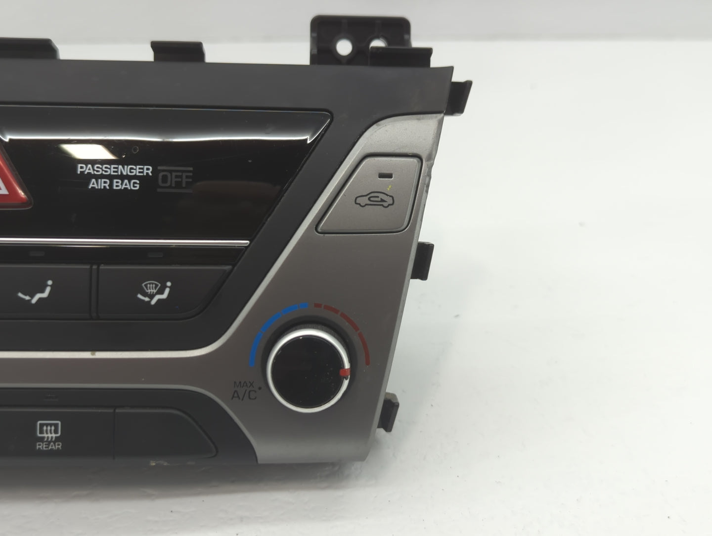 2017-2018 Hyundai Elantra Climate Control Module Temperature AC/Heater Replacement P/N:97250-F20604X Fits Fits 2017 2018 OEM