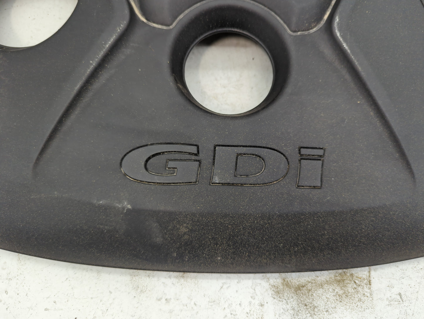 2017 Hyundai Elantra Engine Cover - Oemusedautoparts1.com
