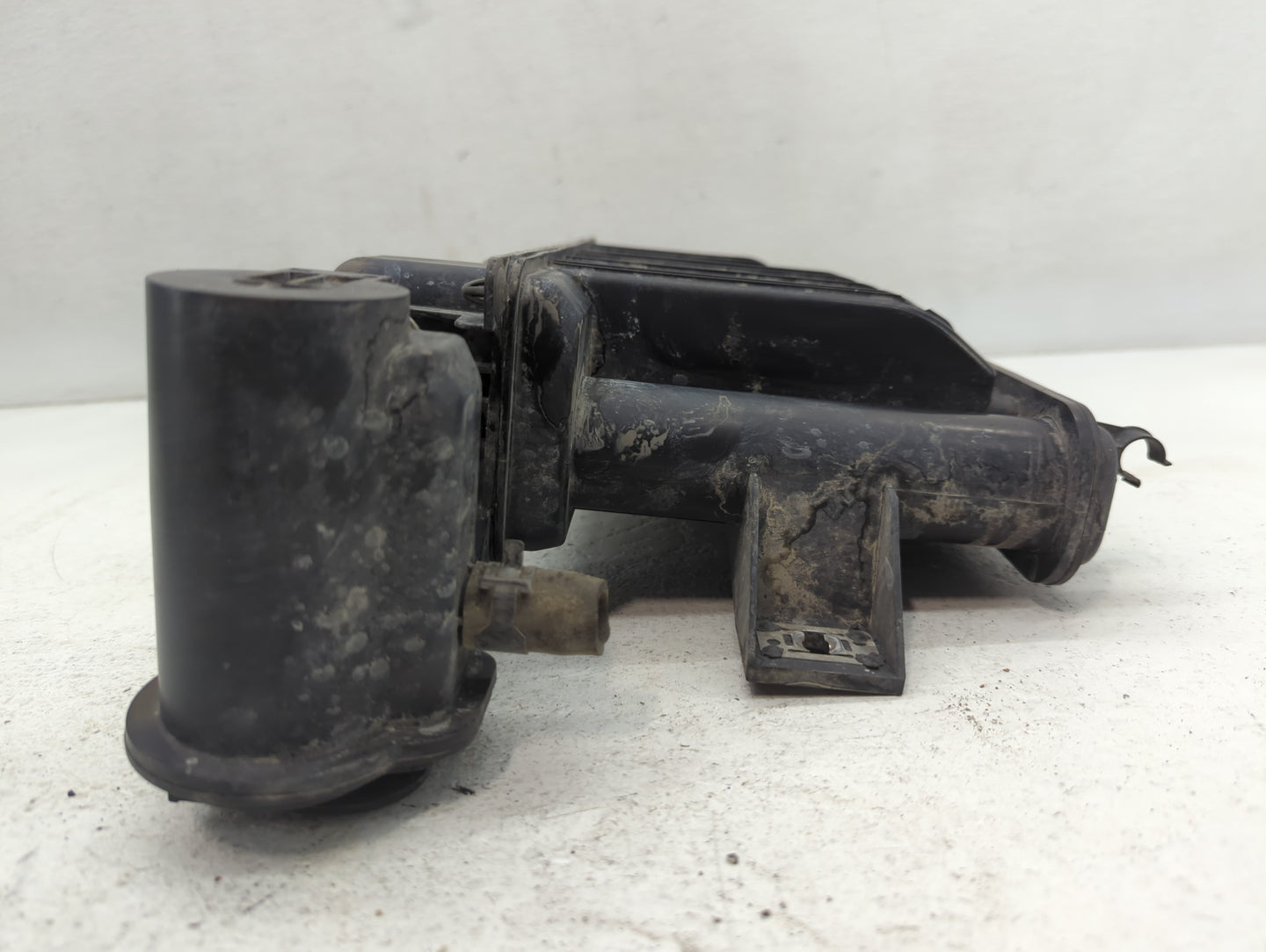 2017 Hyundai Elantra Fuel Vapor Charcoal Canister 663082 - Oemusedautoparts1.com