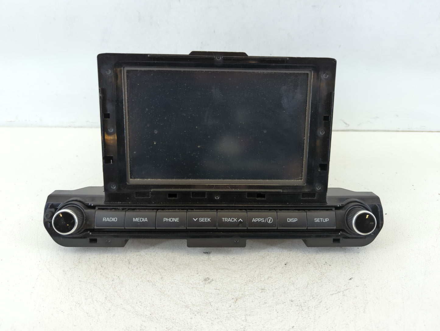 2017-2018 Hyundai Elantra Am Fm Cd Player Radio Receiver - Oemusedautoparts1.com