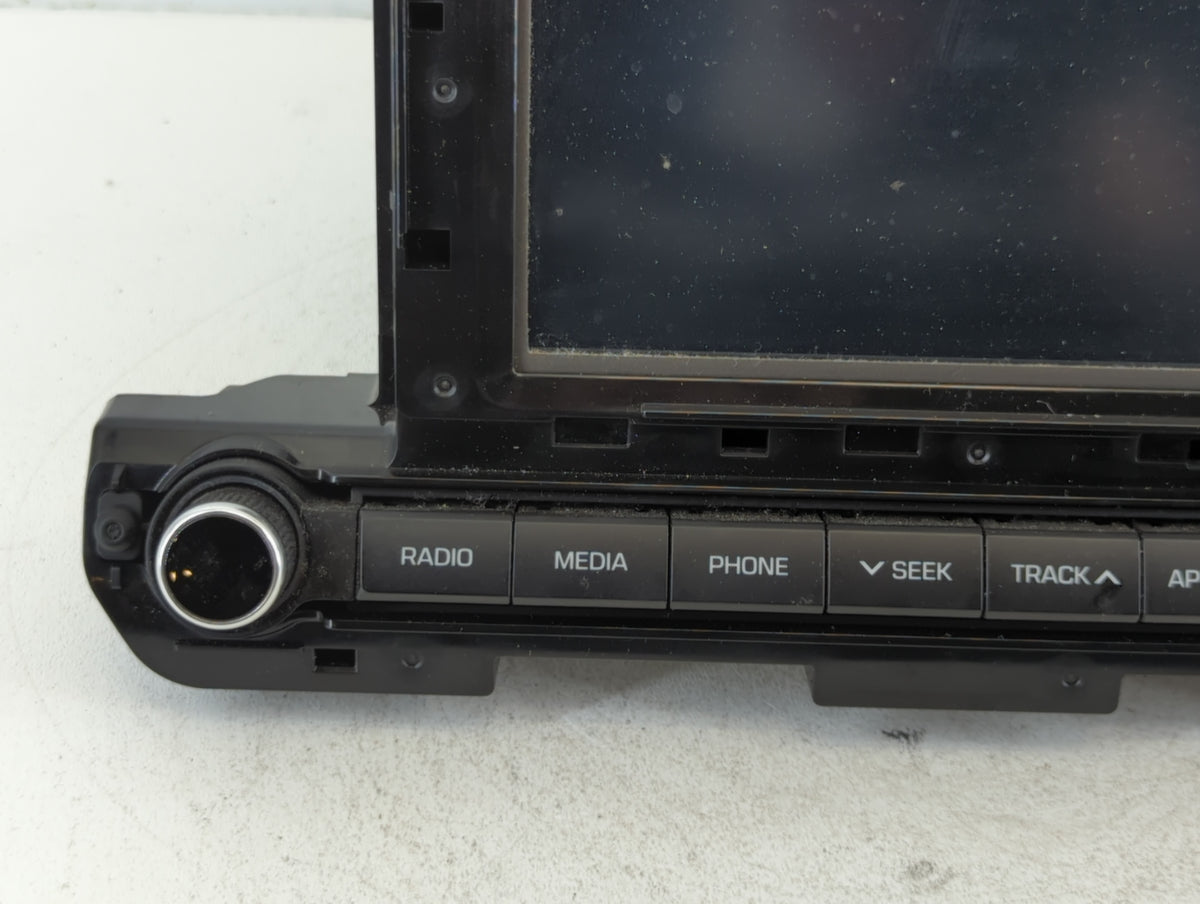2017-2018 Hyundai Elantra Am Fm Cd Player Radio Receiver 663615 - Oemusedautoparts1.com