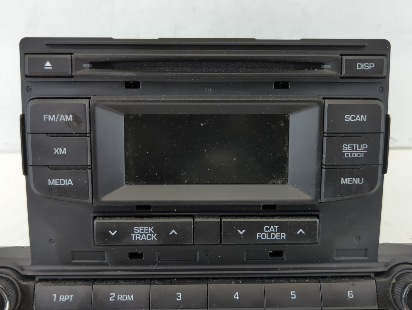 2017-2018 Hyundai Elantra Am Fm Cd Player Radio Receiver - Oemusedautoparts1.com