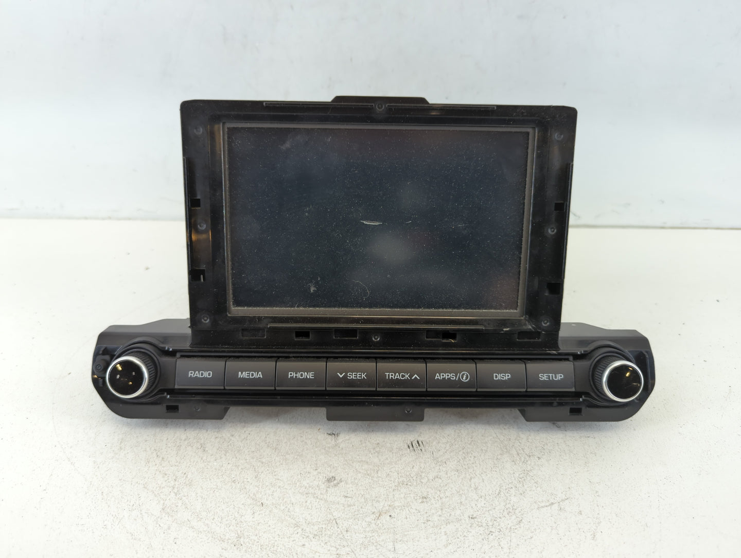 2017-2018 Hyundai Elantra Am Fm Cd Player Radio Receiver - Oemusedautoparts1.com