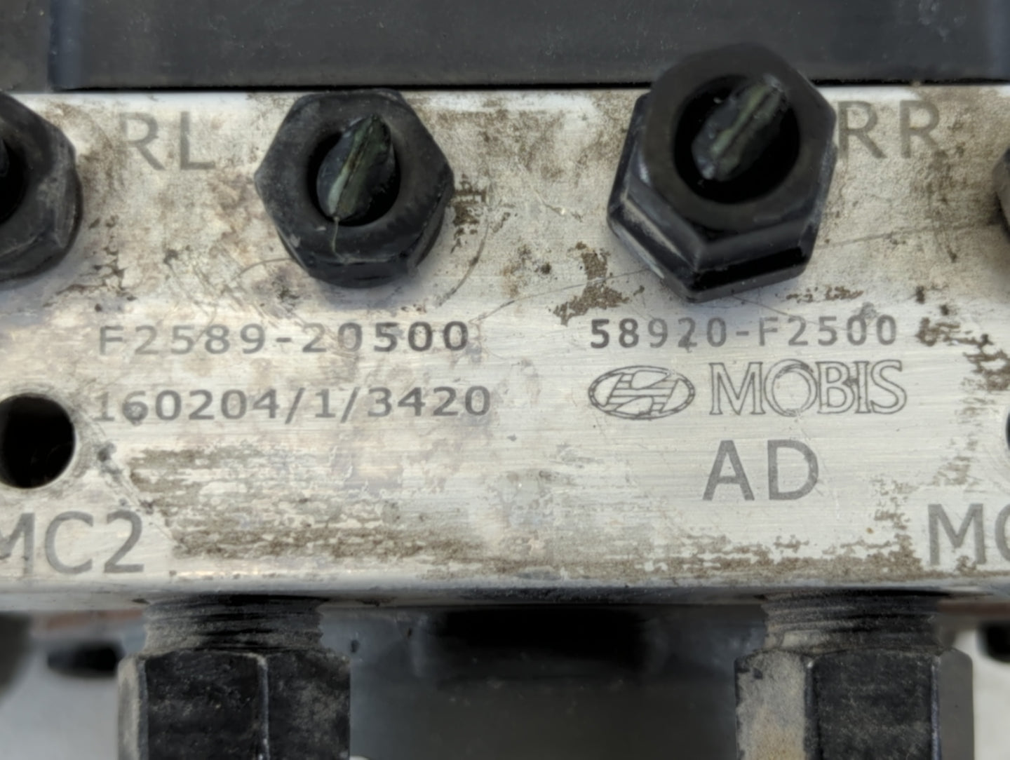 2017-2019 Hyundai Elantra ABS Pump Control Module Replacement P/N:F2589-20500 58920-F2500 Fits Fits 2017 2018 2019 OEM Used 