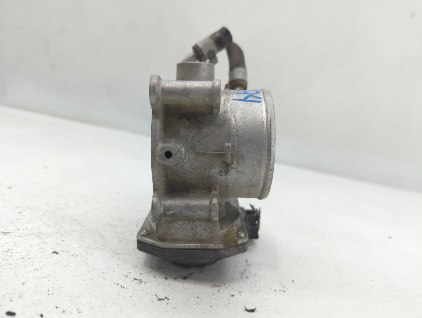 2011-2020 Hyundai Elantra Throttle Body P/N:5323-01C14 35100-2E000 Fits OEM Used Auto Parts - Oemusedautoparts1.com