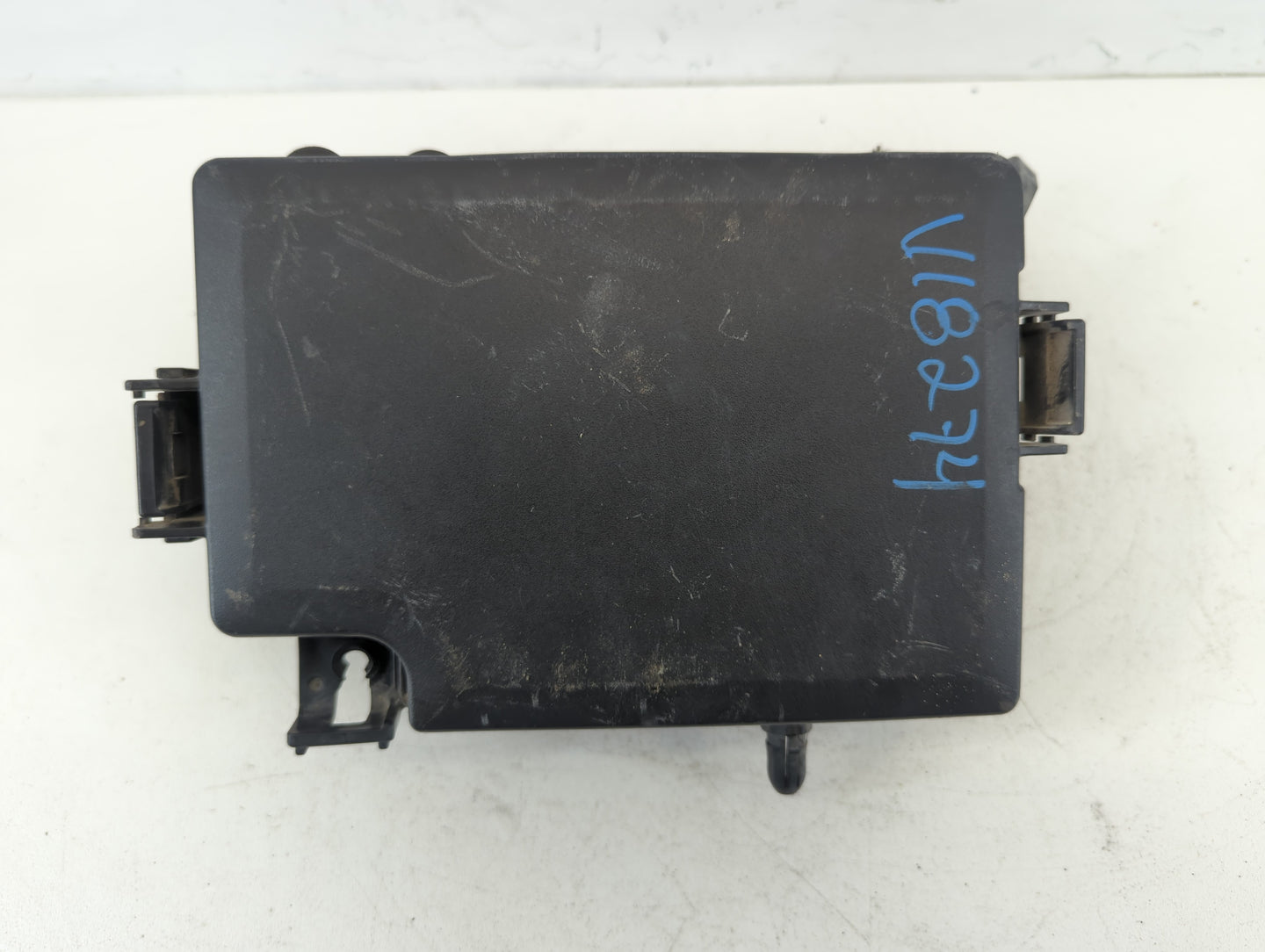 2017 Hyundai Elantra Fusebox Fuse Box Panel Relay Module P/N:91956-F2020 Fits OEM Used Auto Parts - Oemusedautoparts1.com