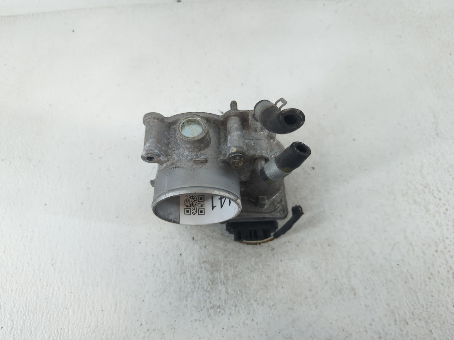 2011-2020 Hyundai Elantra Throttle Body P/N:5323 03T24 35100-2E000 Fits OEM Used Auto Parts - Oemusedautoparts1.com