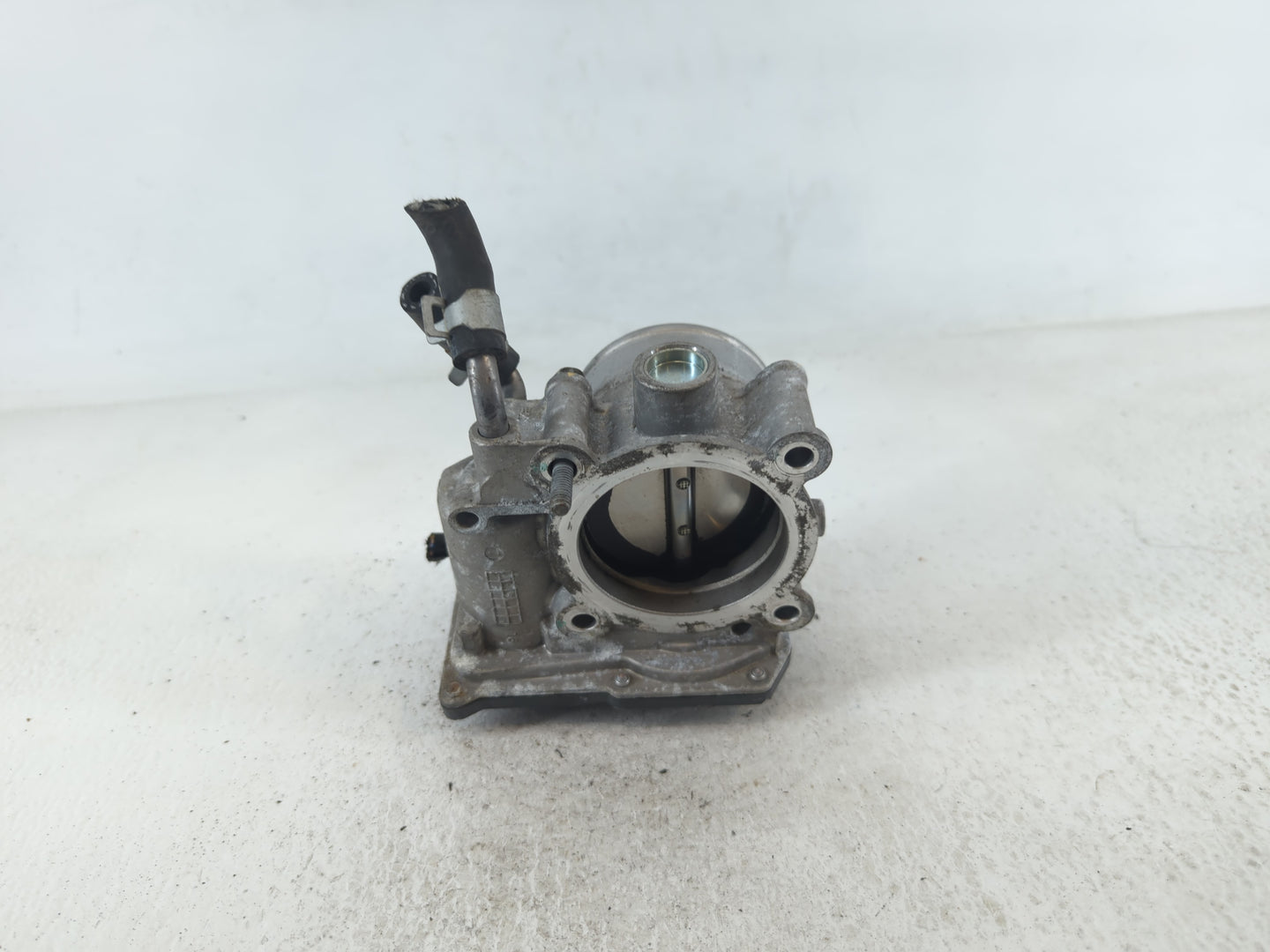 2011-2020 Hyundai Elantra Throttle Body P/N:5323 03T24 35100-2E000 Fits OEM Used Auto Parts - Oemusedautoparts1.com