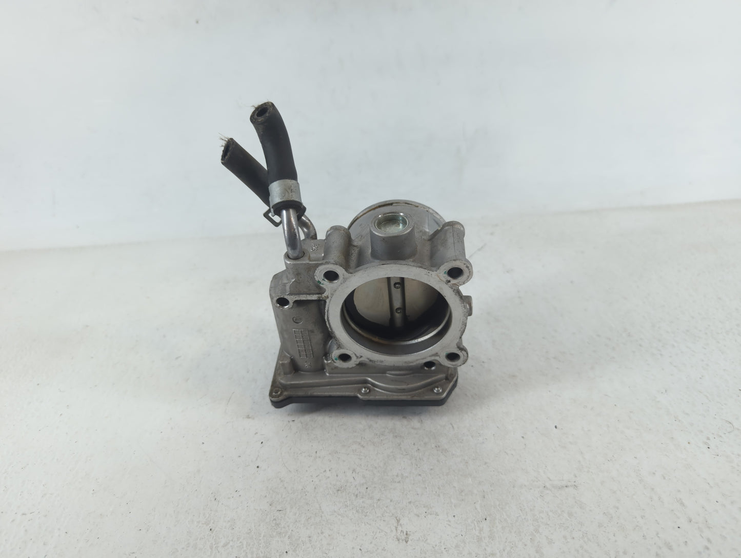 2011-2020 Hyundai Elantra Throttle Body P/N:5323 05T10 35100-2E000 Fits OEM Used Auto Parts - Oemusedautoparts1.com