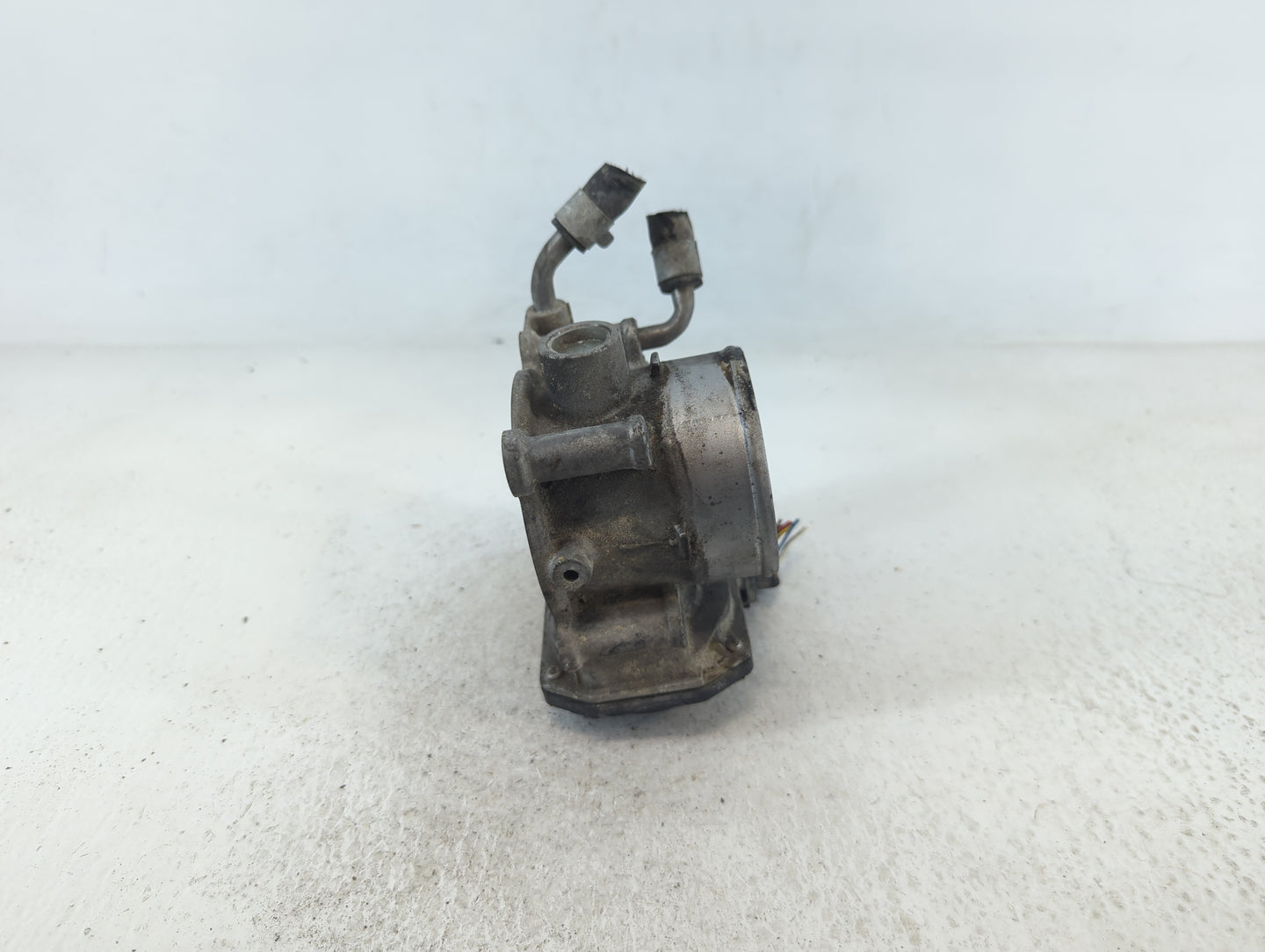 2011-2020 Hyundai Elantra Throttle Body P/N:5323 05T07 35100-2E000 Fits OEM Used Auto Parts - Oemusedautoparts1.com