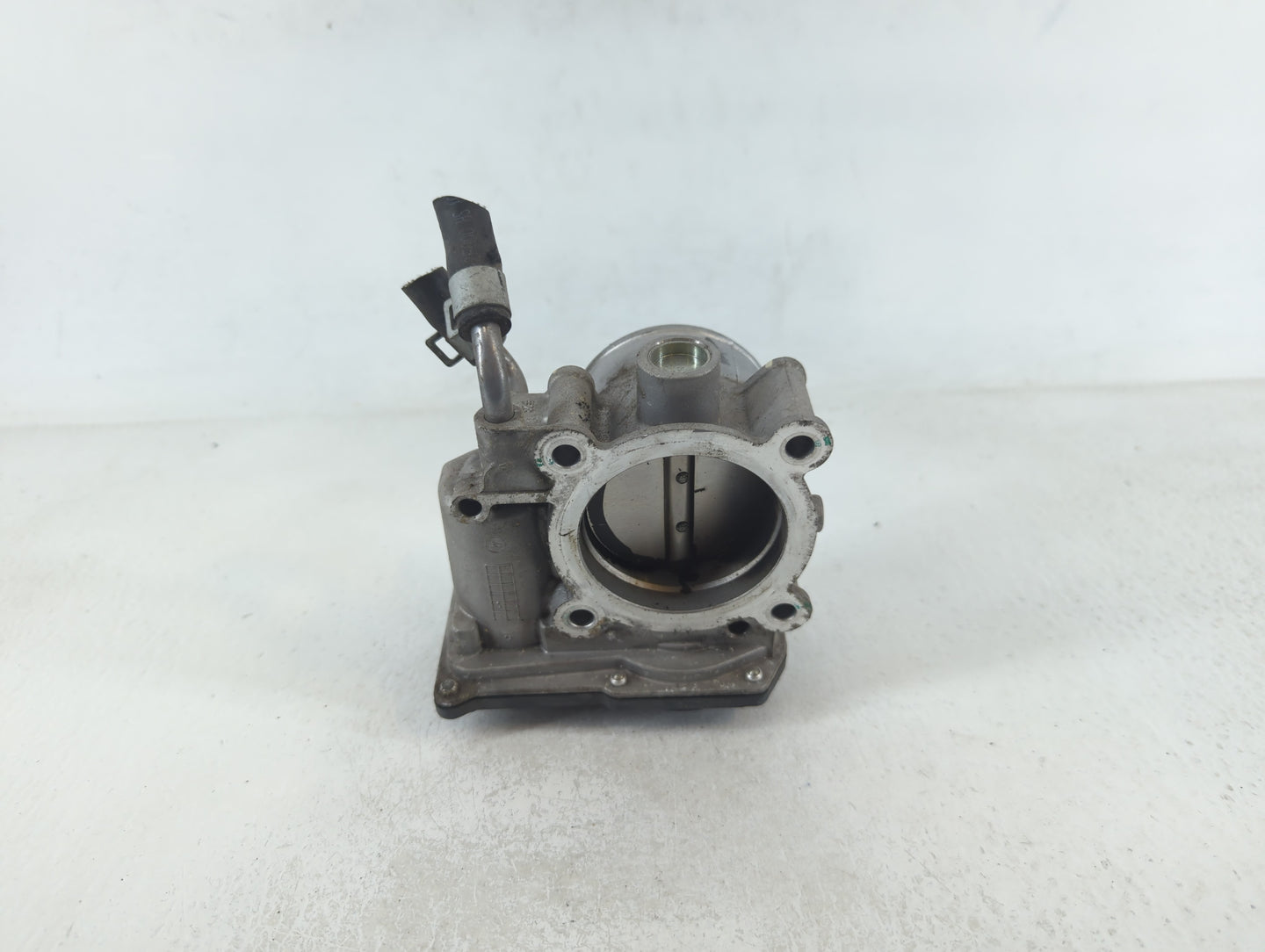 2011-2020 Hyundai Elantra Throttle Body P/N:35100-2E000 Fits Fits 2011 2012 2013 2014 2015 2016 2017 2018 2019 2020 2021 OEM