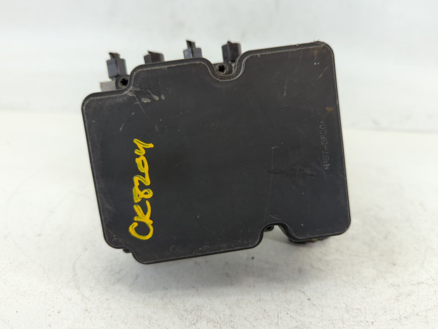2017-2019 Hyundai Elantra ABS Pump Control Module Replacement P/N:F2589-20500 58920-F2500 Fits Fits 2017 2018 2019 OEM Used 