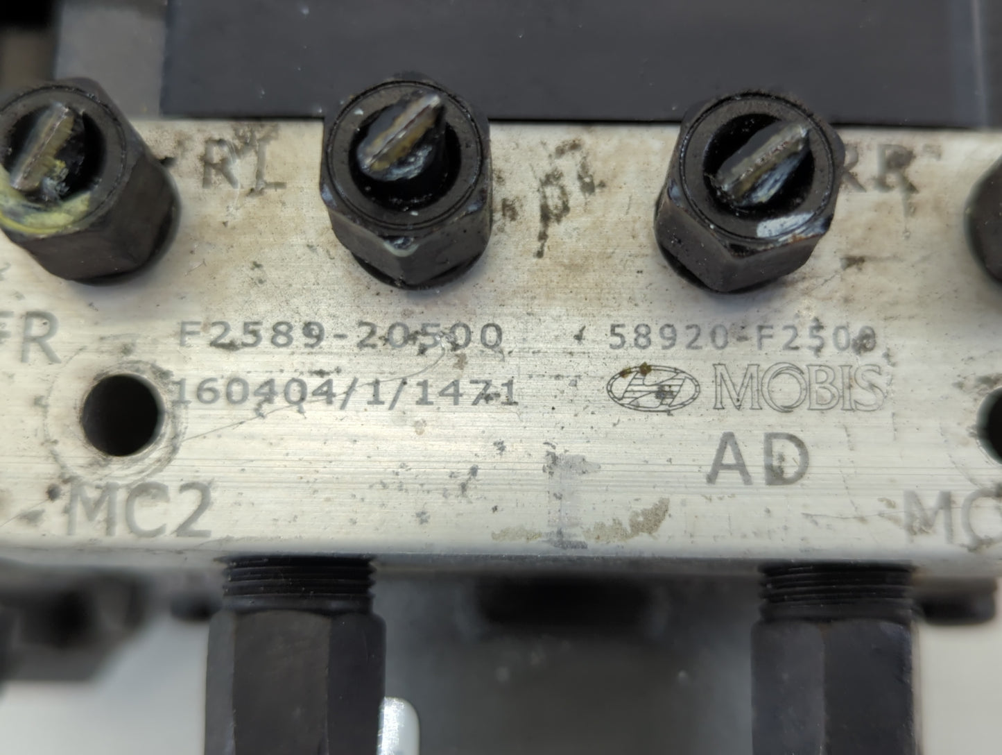 2017-2019 Hyundai Elantra ABS Pump Control Module Replacement P/N:F2589-20500 58920-F2500 Fits Fits 2017 2018 2019 OEM Used 