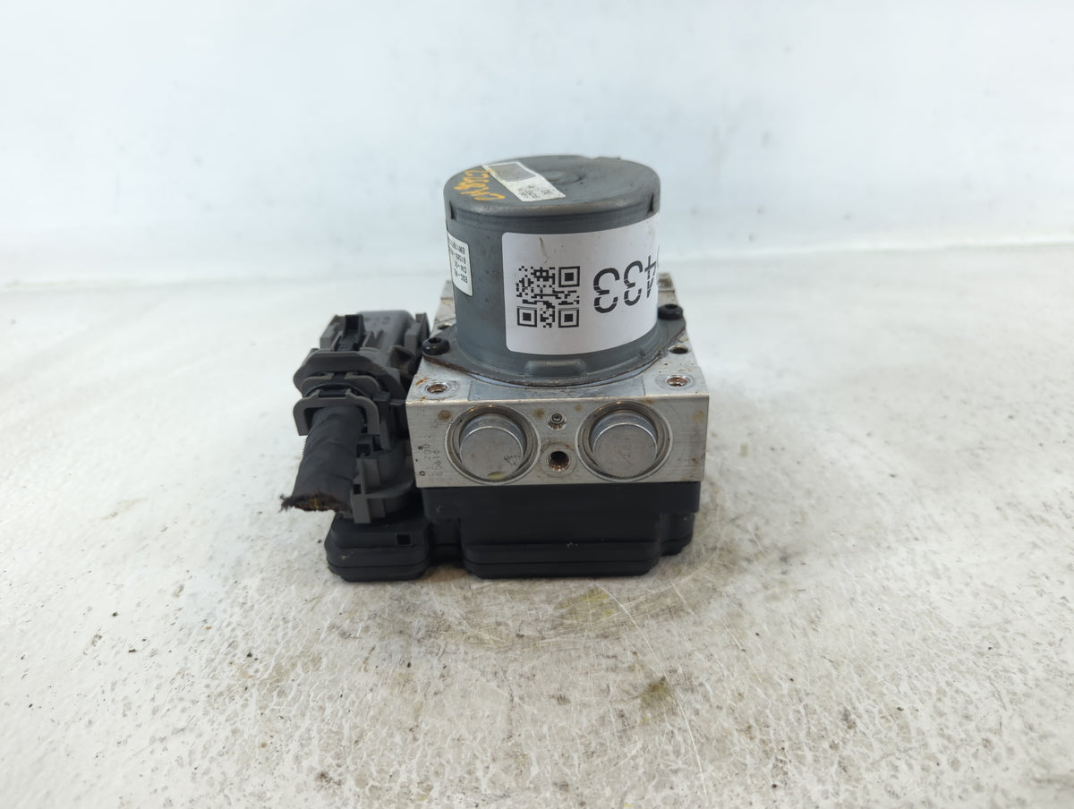 2017-2019 Hyundai Elantra Anti-Lock Brake ABS Pump Module Actuator OEM P/N:58900-F2500 Fits Fits 2017 2018 2019 OEM Used Aut