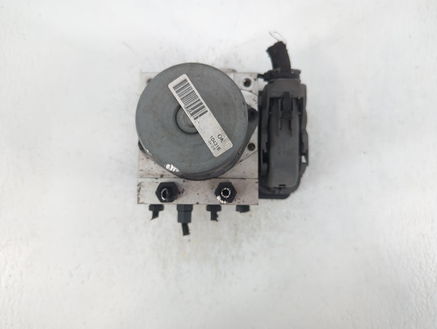 2017-2019 Hyundai Elantra ABS Pump Control Module Replacement P/N:58900-F2500 Fits Fits 2017 2018 2019 OEM Used Auto Parts -