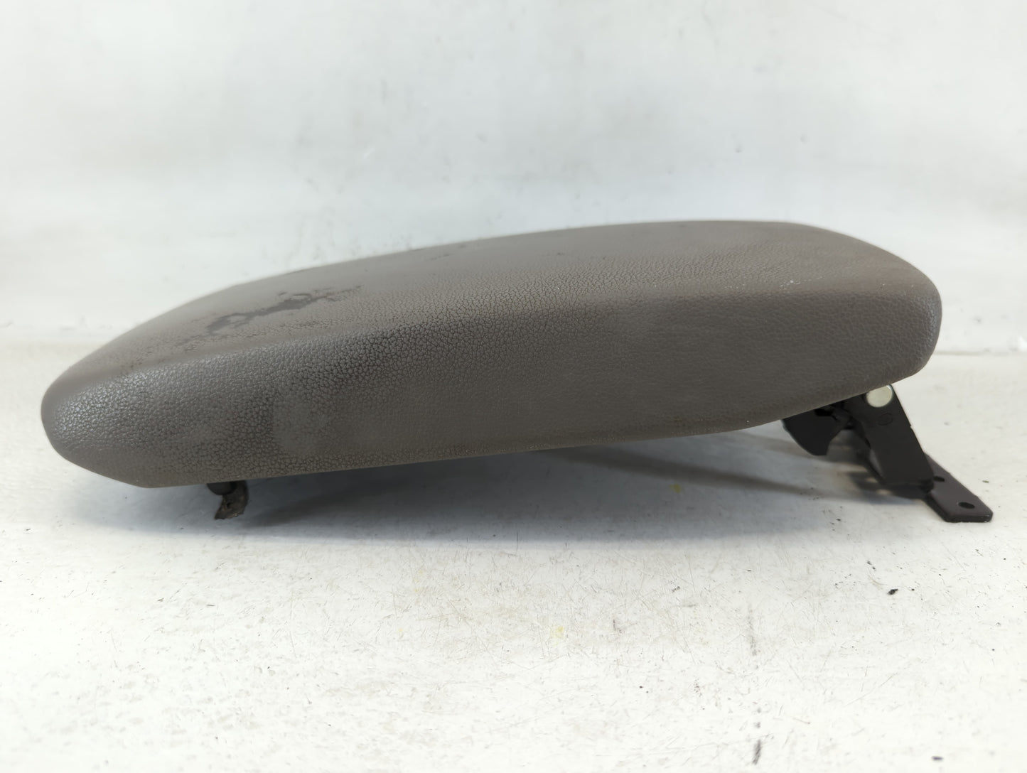 Hyundai Elantra Center Console Armrest Cover Lid Grey - Oemusedautoparts1.com