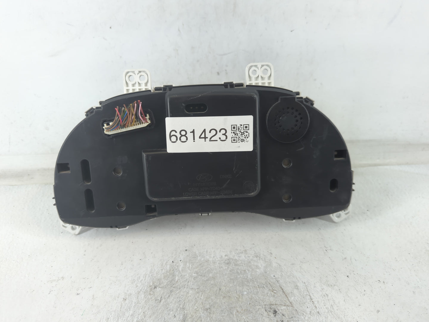 2017-2018 Hyundai Elantra Instrument Cluster Speedometer Gauges P/N:94001-F3010 Fits Fits 2017 2018 OEM Used Auto Parts - Oe