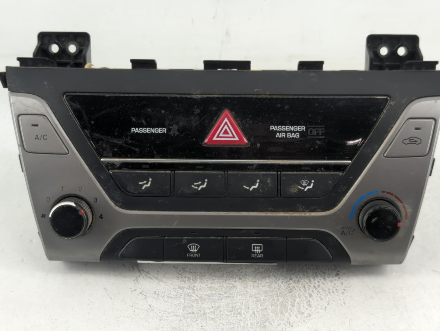 2017-2018 Hyundai Elantra Climate Control Module Temperature AC/Heater Replacement P/N:27250-F2XXX Fits Fits 2017 2018 OEM U