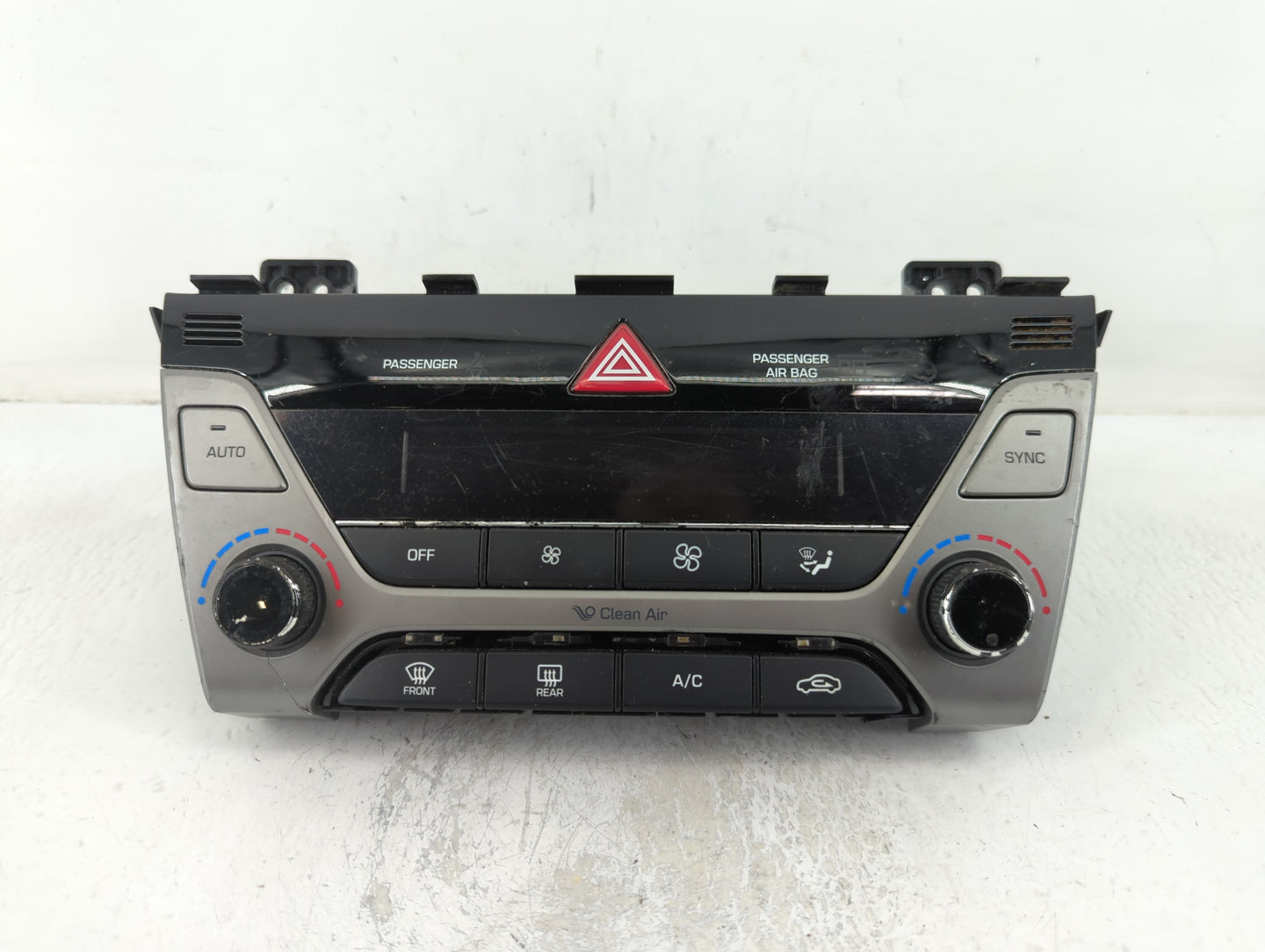 2017-2018 Hyundai Elantra Climate Control Module Temperature AC/Heater Replacement P/N:97250-F2230RET Fits Fits 2017 2018 OE