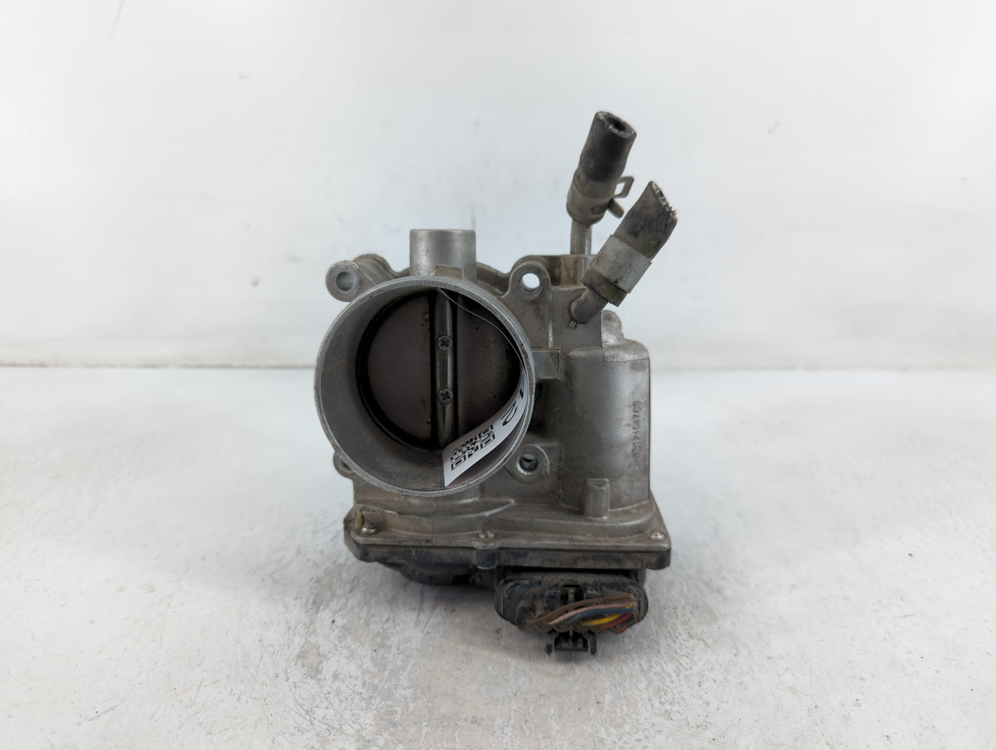 2011-2020 Hyundai Elantra Throttle Body P/N:35100-2E000 Fits Fits 2011 2012 2013 2014 2015 2016 2017 2018 2019 2020 2021 OEM