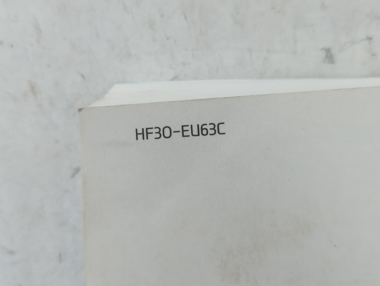 2017 Hyundai Elantra Owners Manual Book Guide P/N:HF30-EU63C OEM Used Auto Parts - Oemusedautoparts1.com