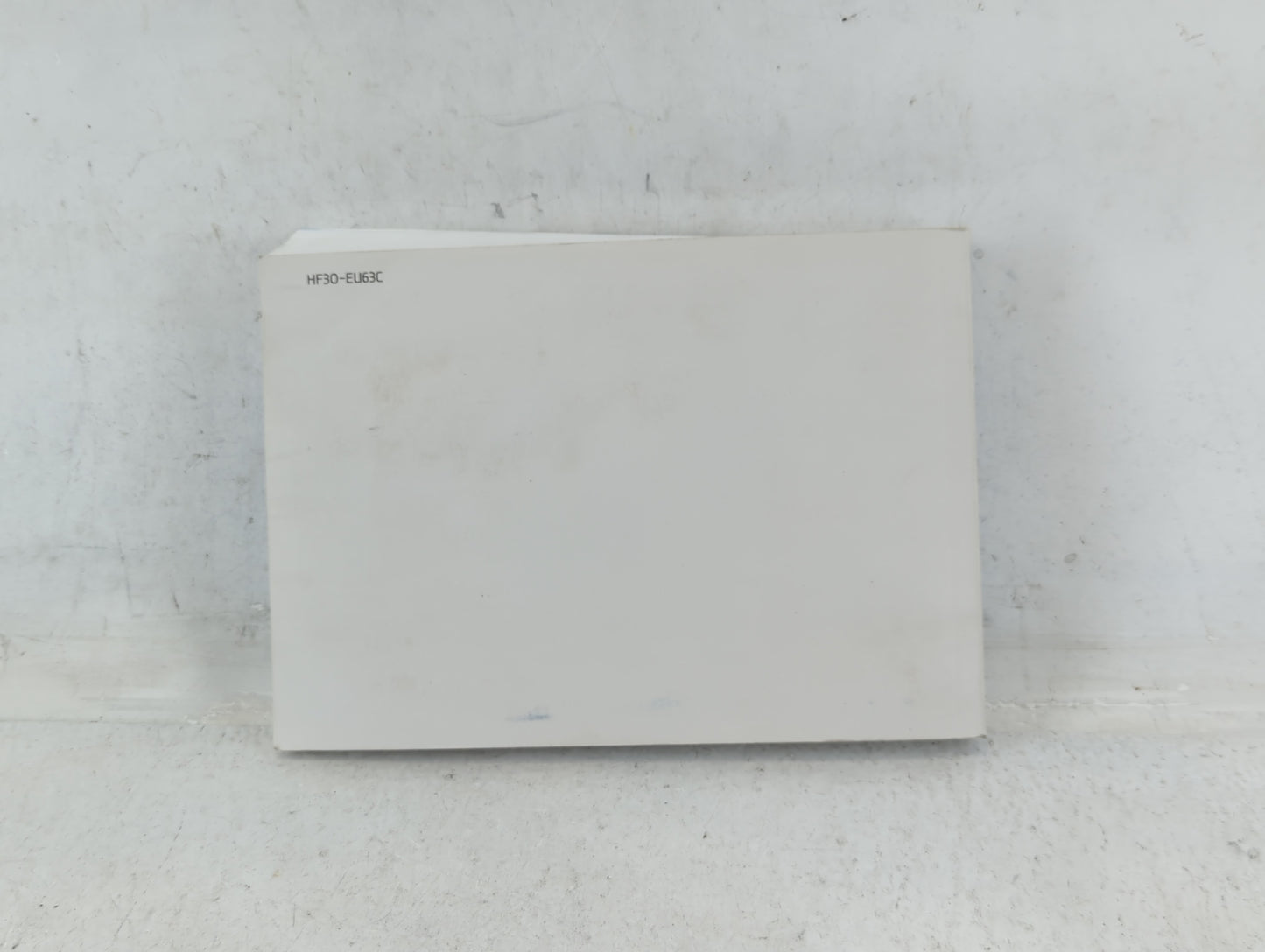 2017 Hyundai Elantra Owners Manual Book Guide P/N:HF30-EU63C OEM Used Auto Parts - Oemusedautoparts1.com