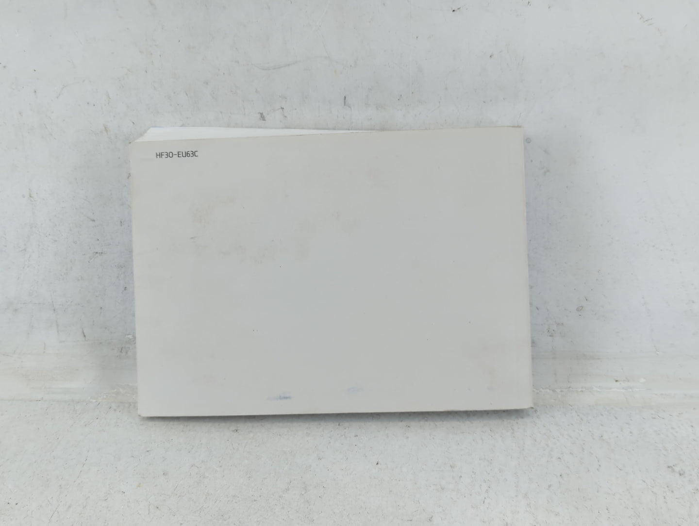 2017 Hyundai Elantra Owners Manual Book Guide P/N:HF30-EU63C OEM Used Auto Parts - Oemusedautoparts1.com