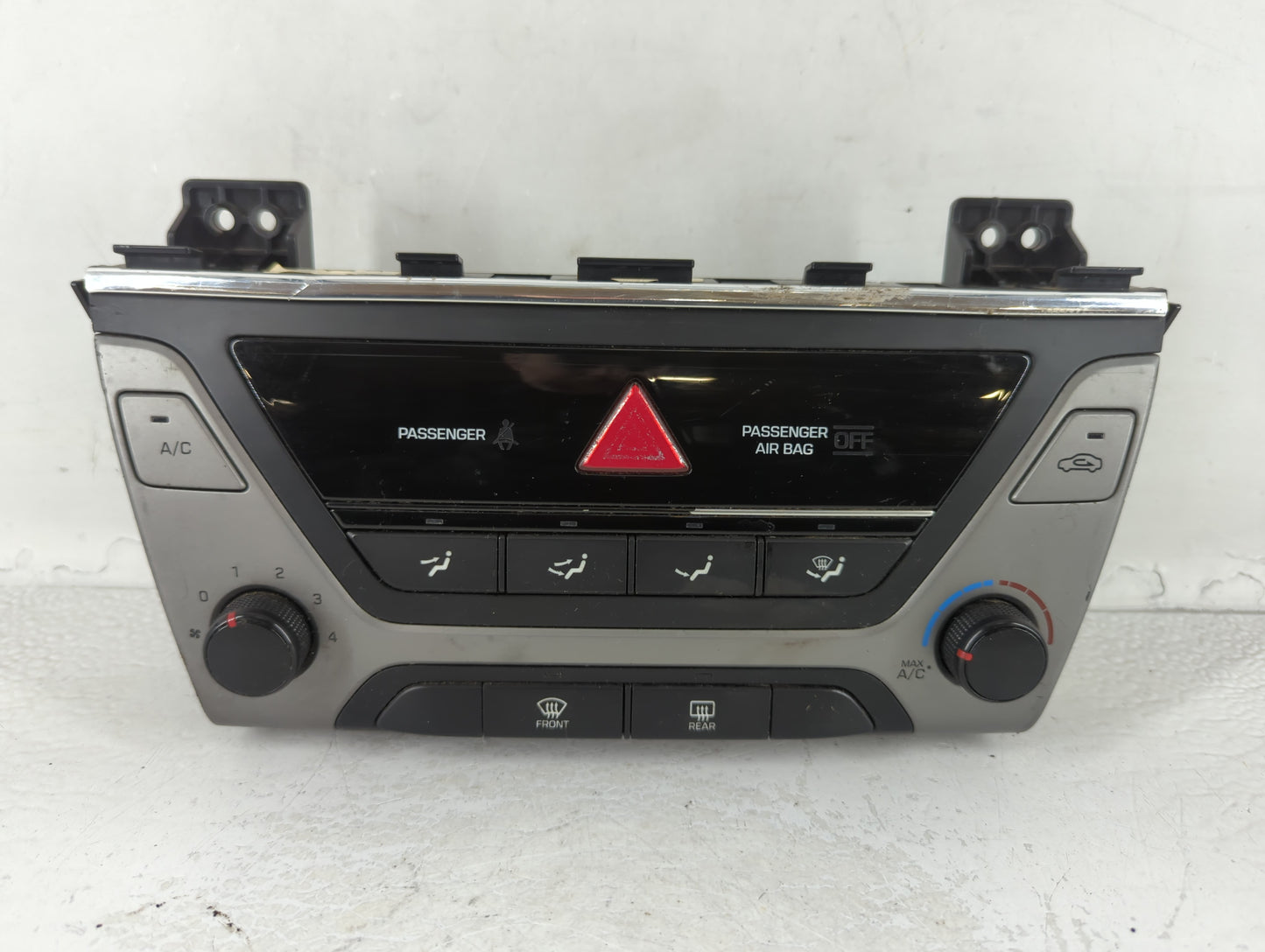 2017-2018 Hyundai Elantra Climate Control Module Temperature AC/Heater Replacement P/N:97250 F20614X Fits Fits 2017 2018 OEM
