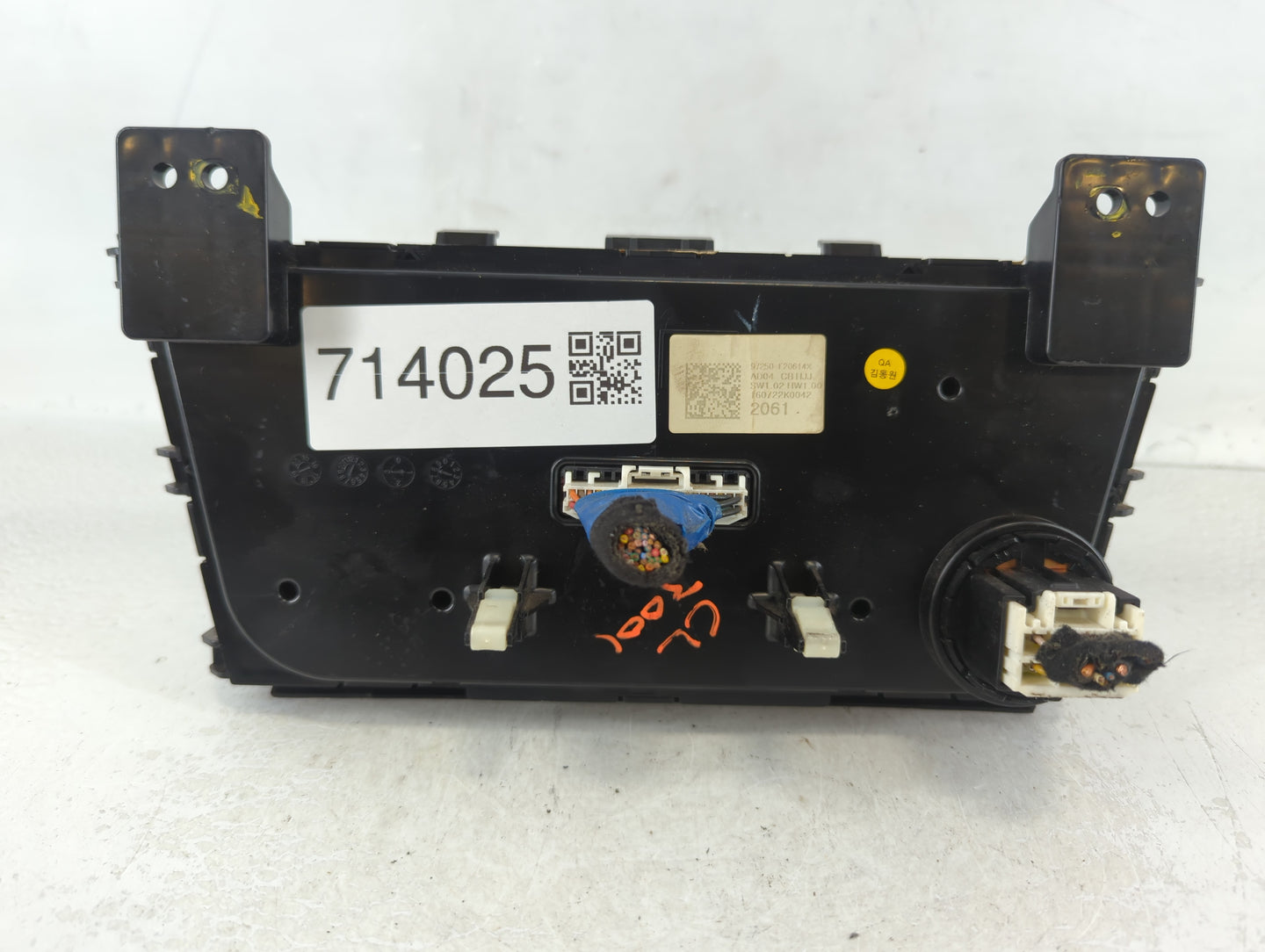 2017-2018 Hyundai Elantra Climate Control Module Temperature AC/Heater Replacement P/N:97250 F20614X Fits Fits 2017 2018 OEM