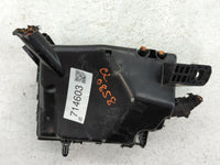 2017 Hyundai Elantra Fusebox Fuse Box Panel Relay Module P/N:91203 F2260 Fits OEM Used Auto Parts - Oemusedautoparts1.com