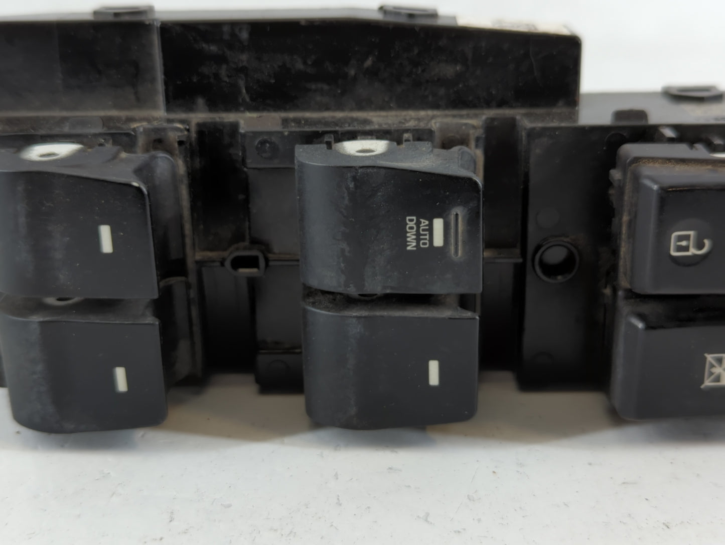 2017-2020 Hyundai Elantra Master Power Window Switch Replacement Driver Side Left P/N:93570-F2100 02 Fits Fits 2017 2018 201