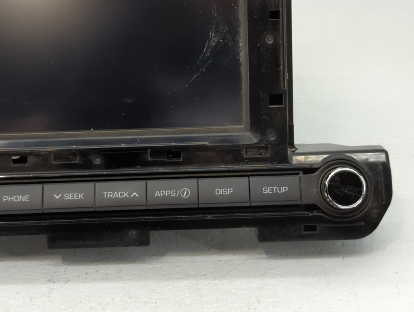 2017-2018 Hyundai Elantra Am Fm Cd Player Radio Receiver - Oemusedautoparts1.com