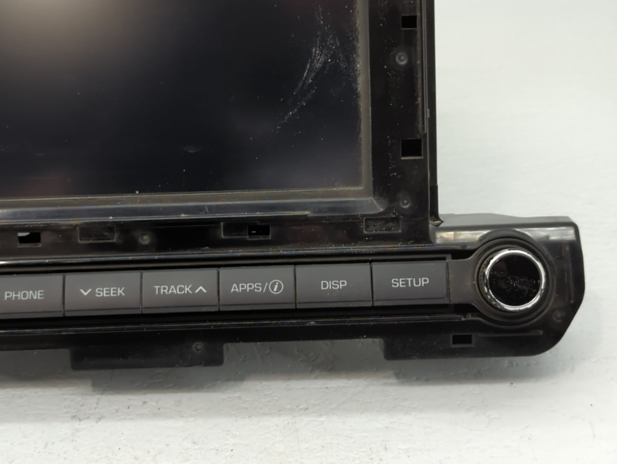 2017-2018 Hyundai Elantra Am Fm Cd Player Radio Receiver 726386 - Oemusedautoparts1.com