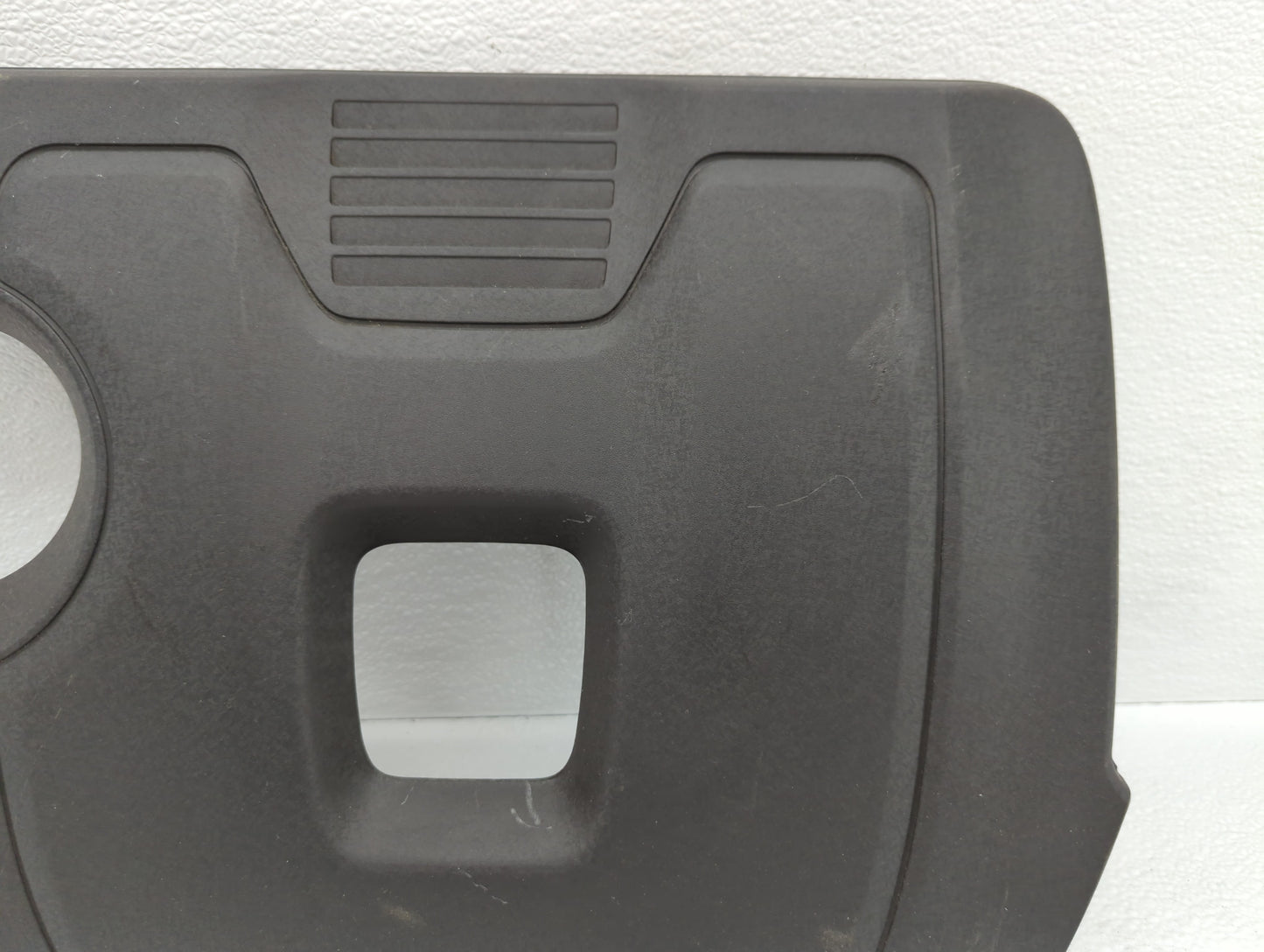 2017 Hyundai Elantra Engine Cover - Oemusedautoparts1.com