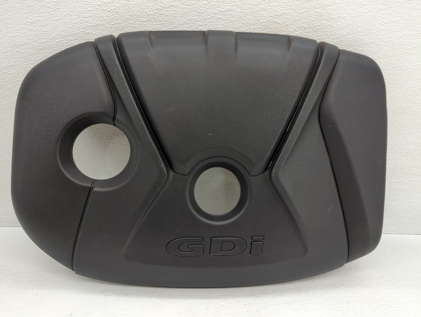 2017 Hyundai Elantra Engine Cover - Oemusedautoparts1.com