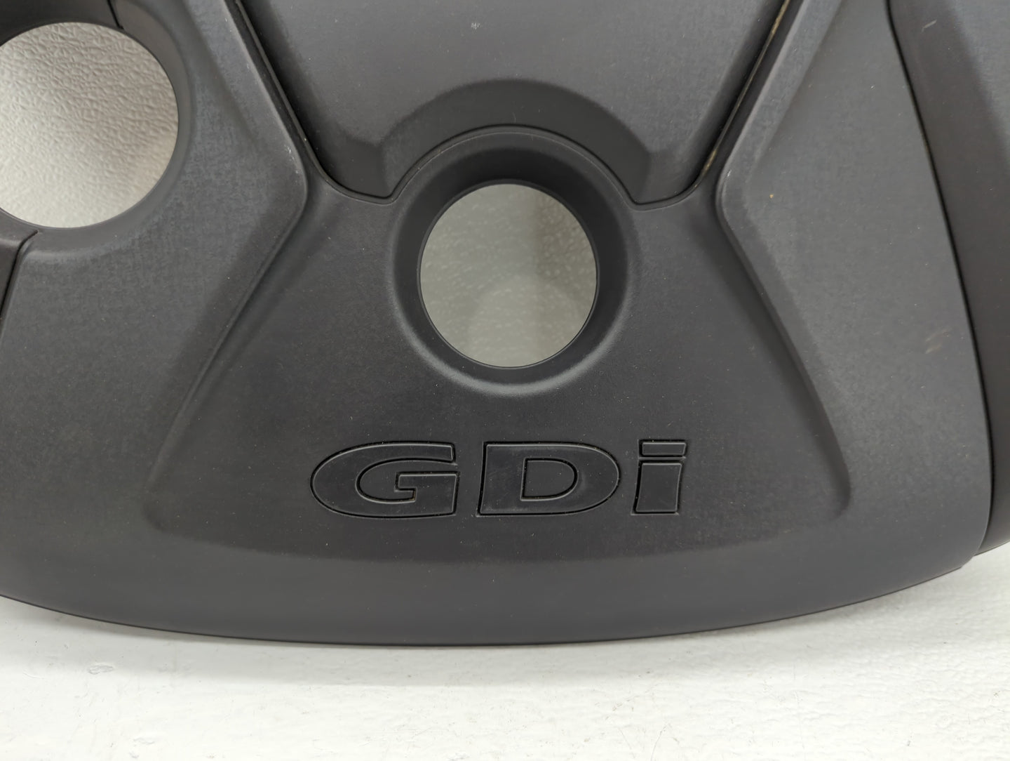 2017 Hyundai Elantra Engine Cover - Oemusedautoparts1.com