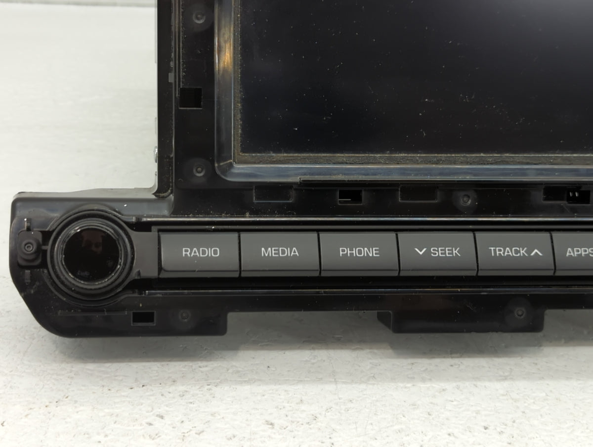 2017-2018 Hyundai Elantra Am Fm Cd Player Radio Receiver 729563 - Oemusedautoparts1.com