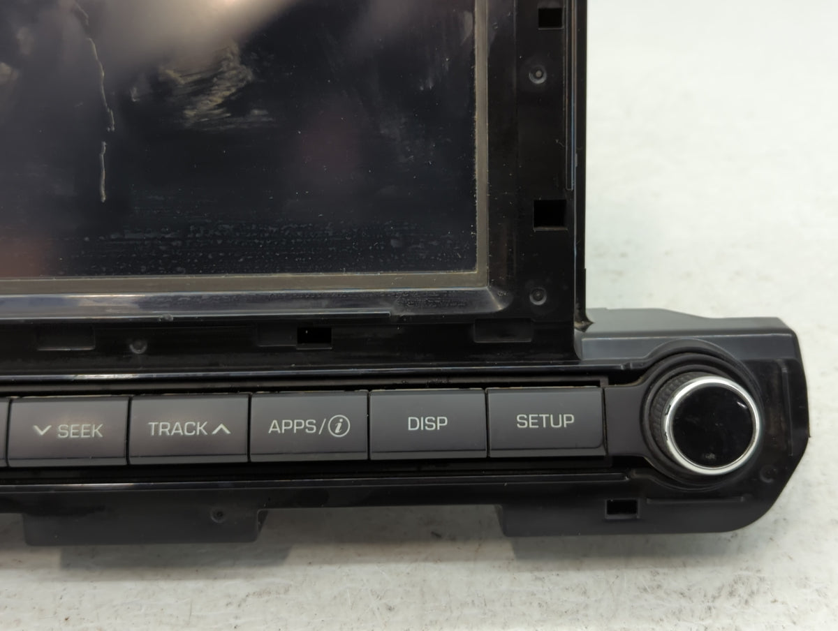 2017-2018 Hyundai Elantra Am Fm Cd Player Radio Receiver 735325 - Oemusedautoparts1.com
