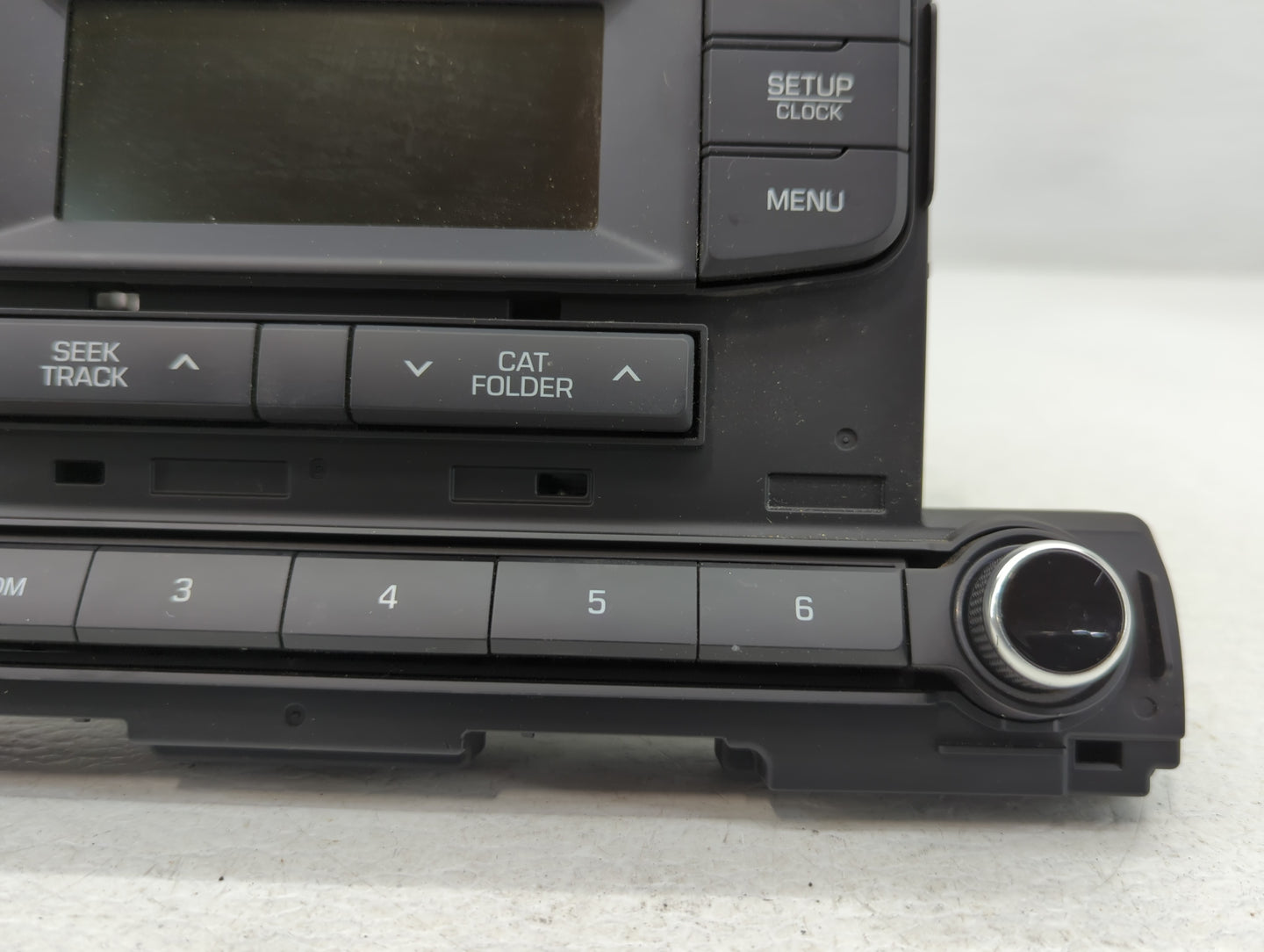 2017-2018 Hyundai Elantra Am Fm Cd Player Radio Receiver - Oemusedautoparts1.com