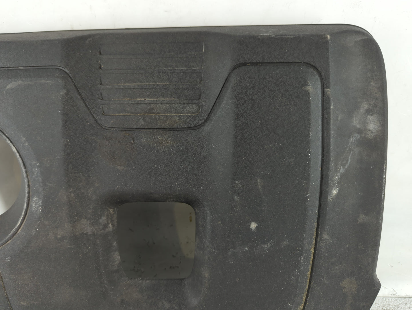 2017 Hyundai Elantra Engine Cover - Oemusedautoparts1.com