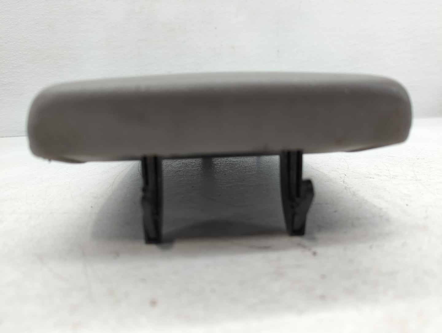 2017 Hyundai Elantra Center Console Armrest Cover Lid Fits OEM Used Auto Parts - Oemusedautoparts1.com