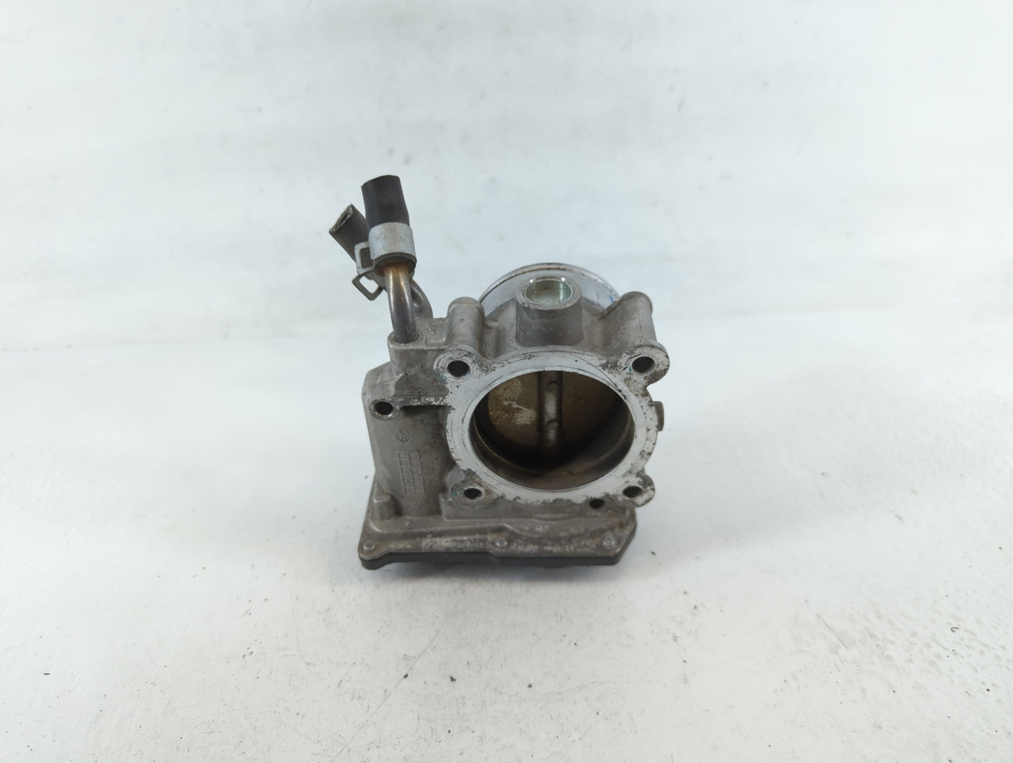2011-2020 Hyundai Elantra Throttle Body P/N:35100-2E000 Fits Fits 2011 2012 2013 2014 2015 2016 2017 2018 2019 2020 2021 OEM
