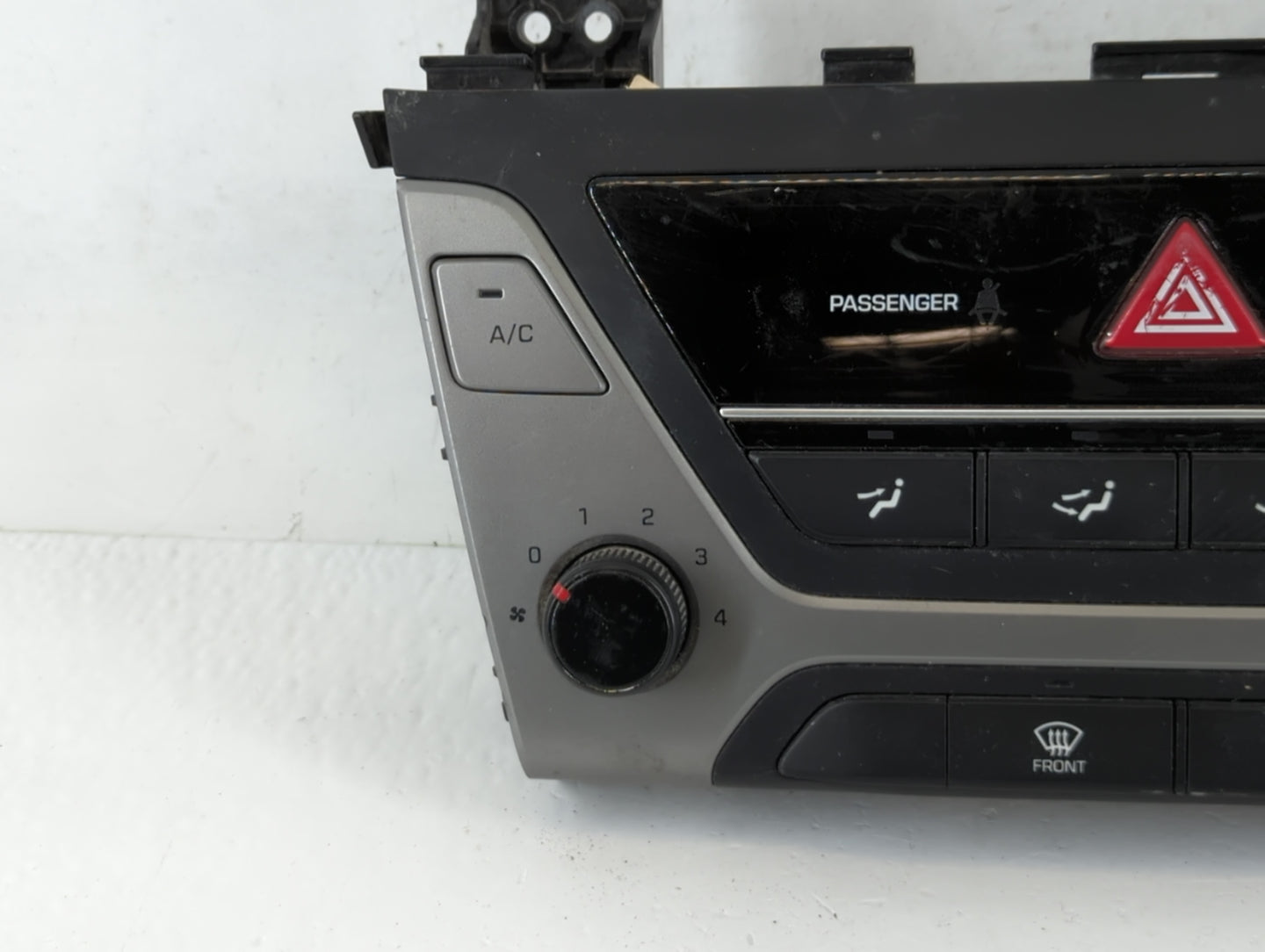 2017-2018 Hyundai Elantra Climate Control Module Temperature AC/Heater Replacement P/N:97250 F20614X Fits Fits 2017 2018 OEM