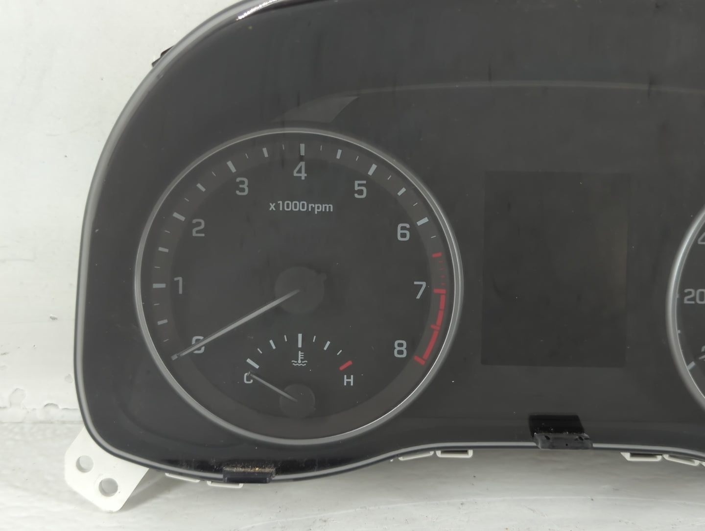 2017-2018 Hyundai Elantra Instrument Cluster Speedometer Gauges P/N:94001-F3010 Fits Fits 2017 2018 OEM Used Auto Parts - Oe