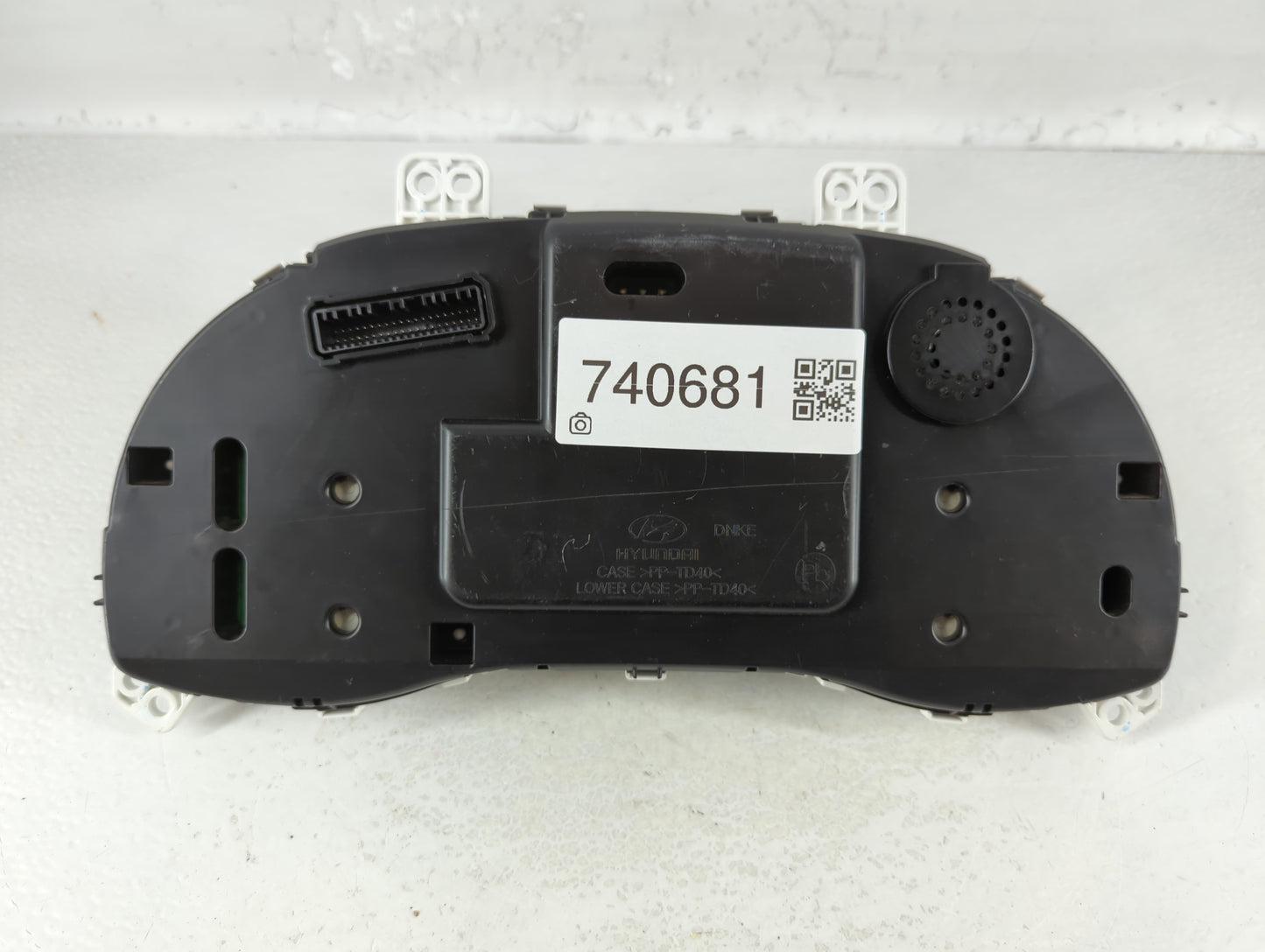 2017-2018 Hyundai Elantra Instrument Cluster Speedometer Gauges P/N:94001-F3010 Fits Fits 2017 2018 OEM Used Auto Parts - Oe