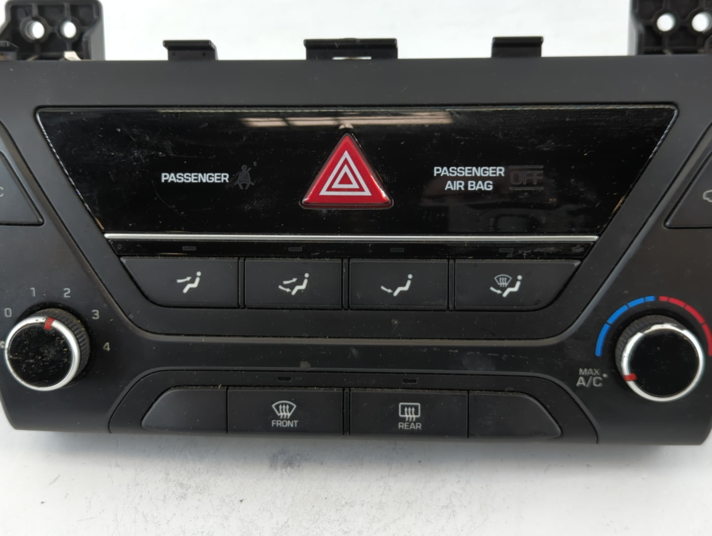 2017-2018 Hyundai Elantra Climate Control Module Temperature AC/Heater Replacement P/N:97250-F2061KEX Fits Fits 2017 2018 OE