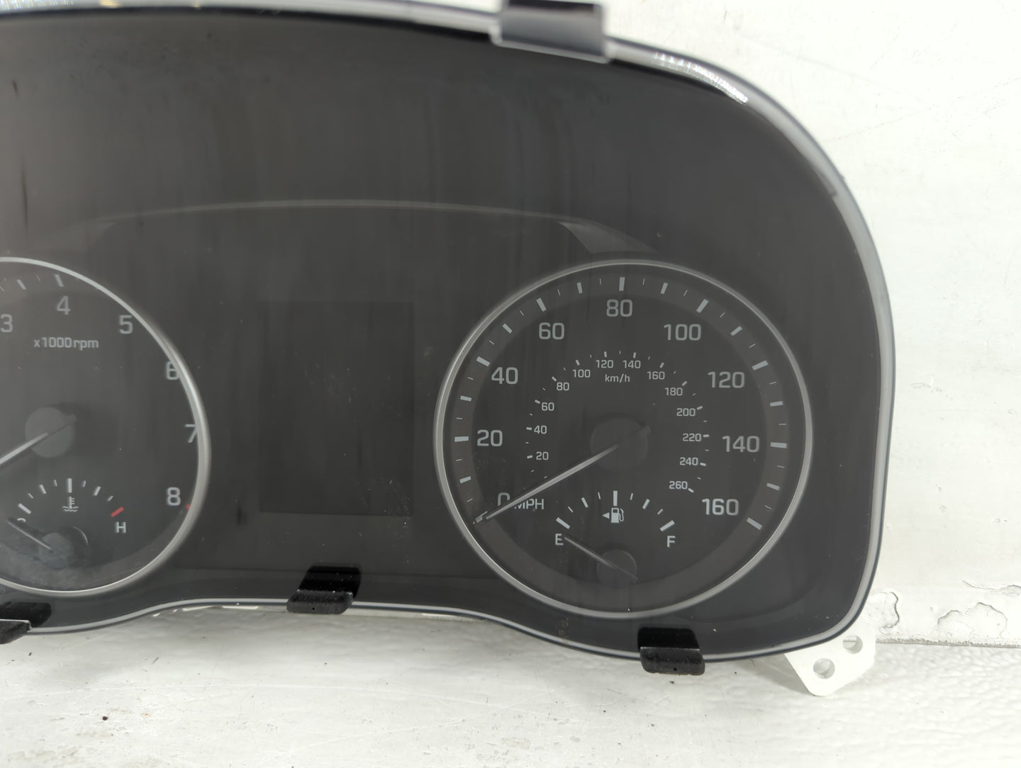 2017-2018 Hyundai Elantra Instrument Cluster Speedometer Gauges P/N:94001-F3010 Fits Fits 2017 2018 OEM Used Auto Parts - Oe